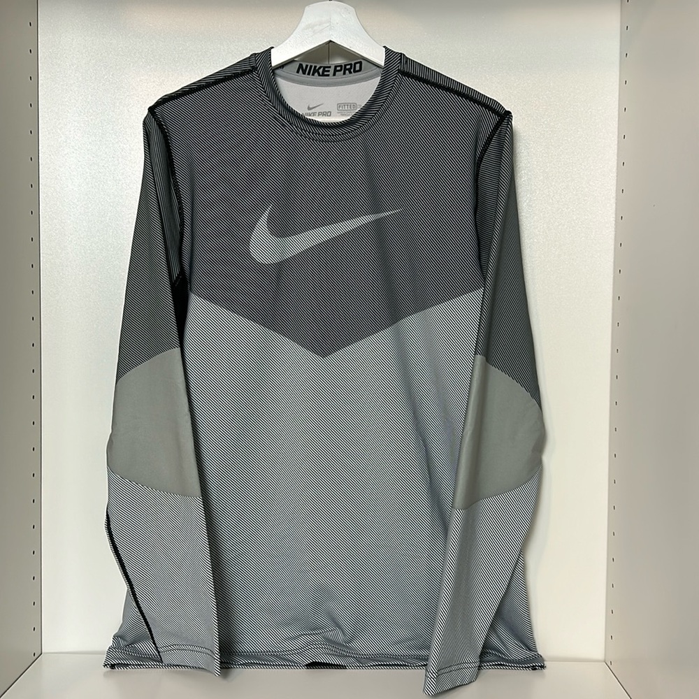 NIKE PRO GAMMA HYPERWARM Long Sleeve training top MENS L